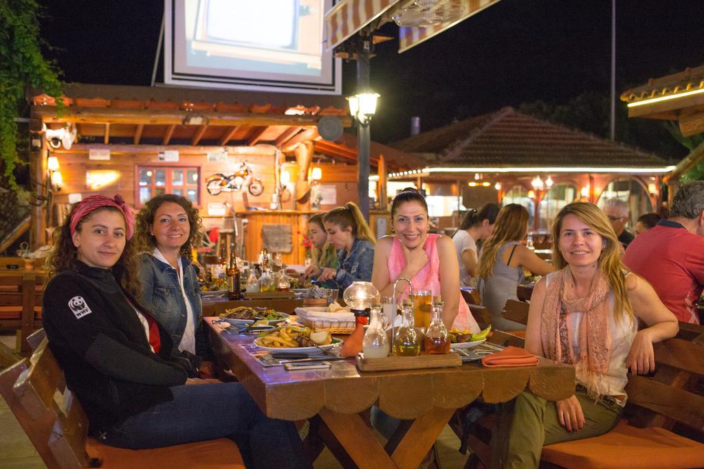 Flying Dutchman Hotel Ölüdeniz Esterno foto