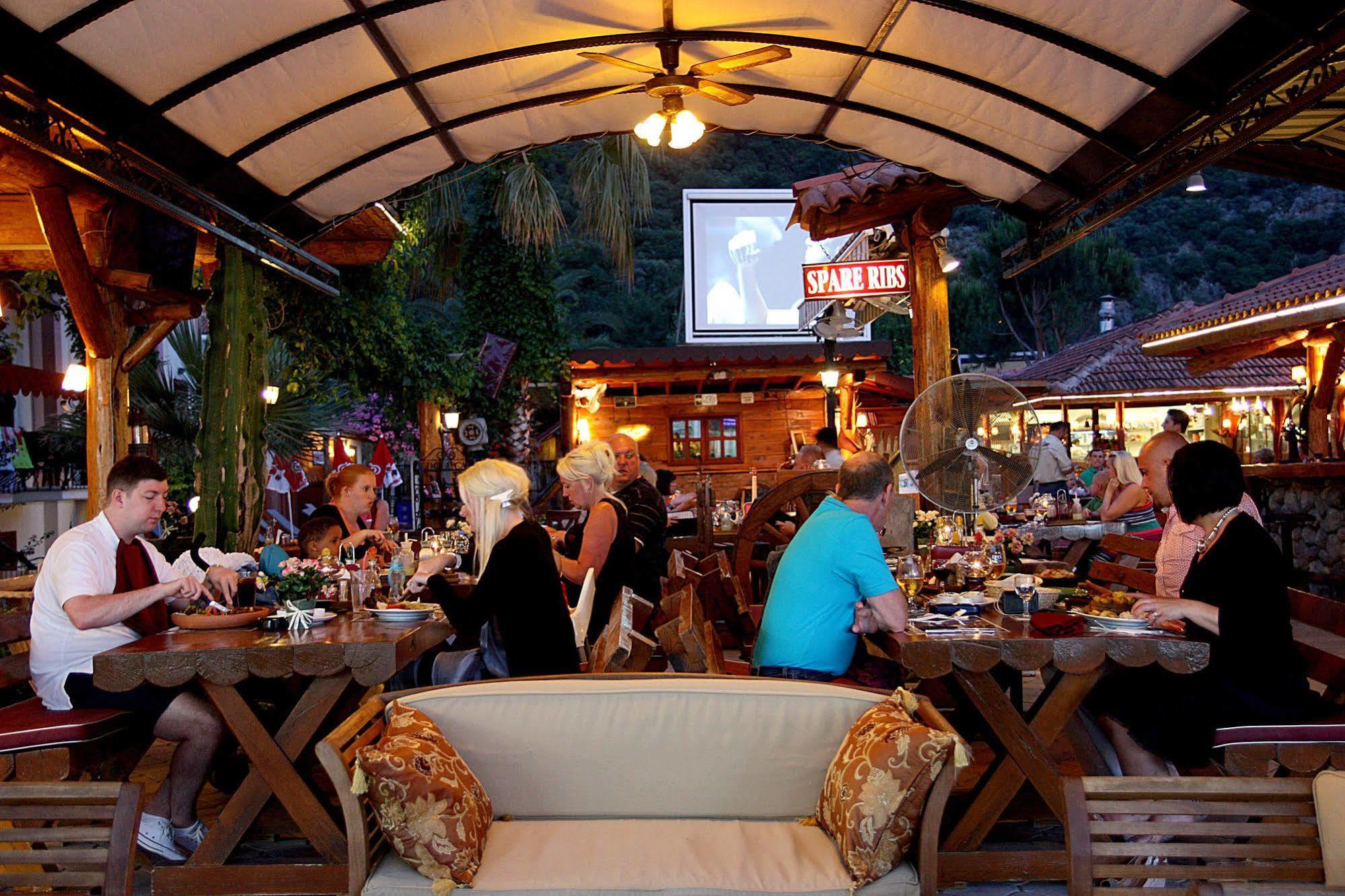 Flying Dutchman Hotel Ölüdeniz Esterno foto
